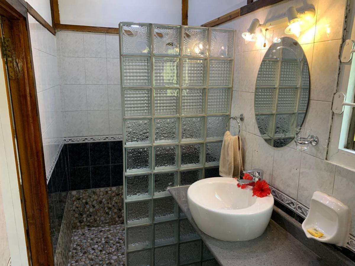 Amitie Chalets Praslin Grand Anse  Exterior photo