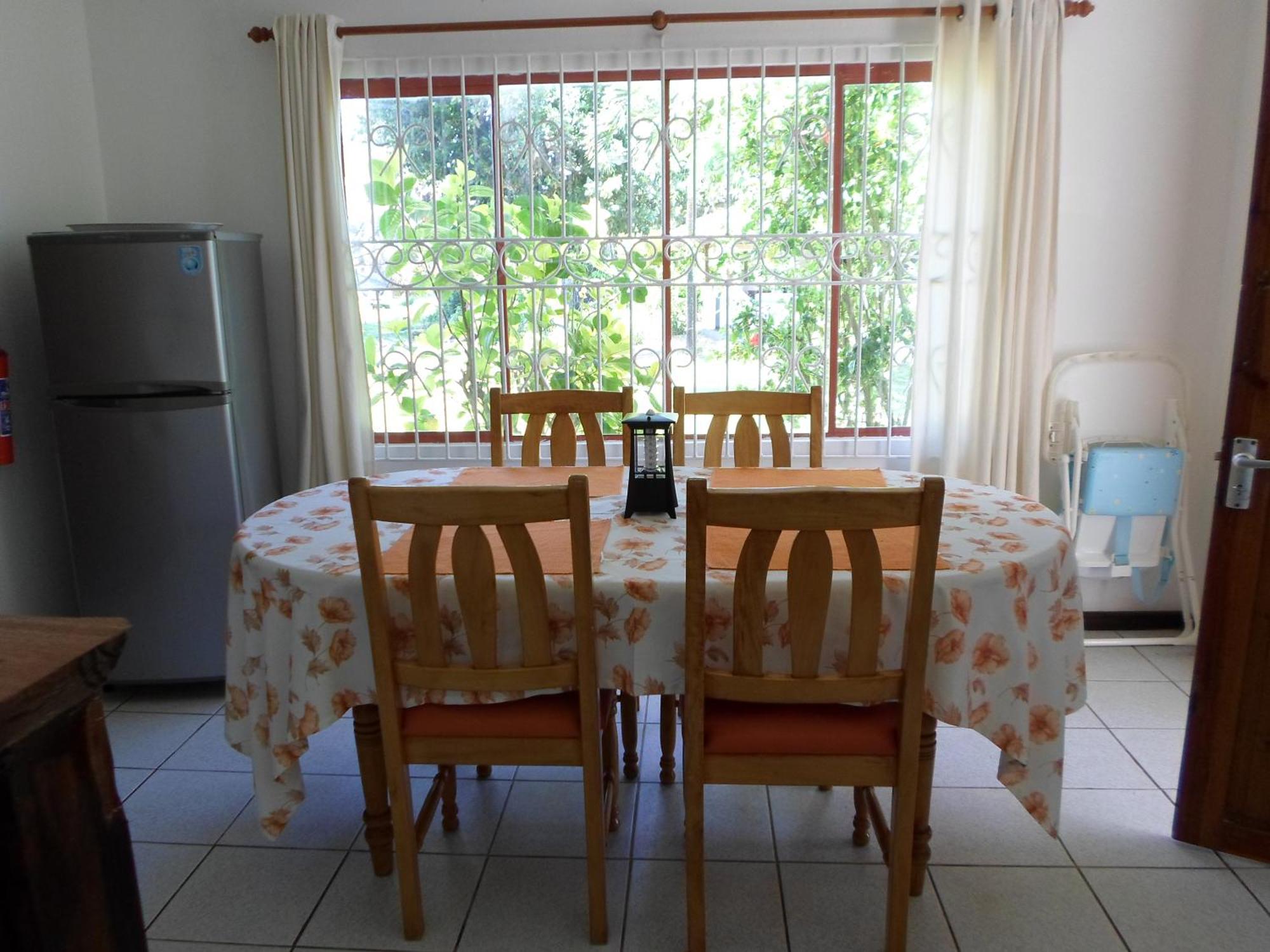 Amitie Chalets Praslin Grand Anse  Room photo