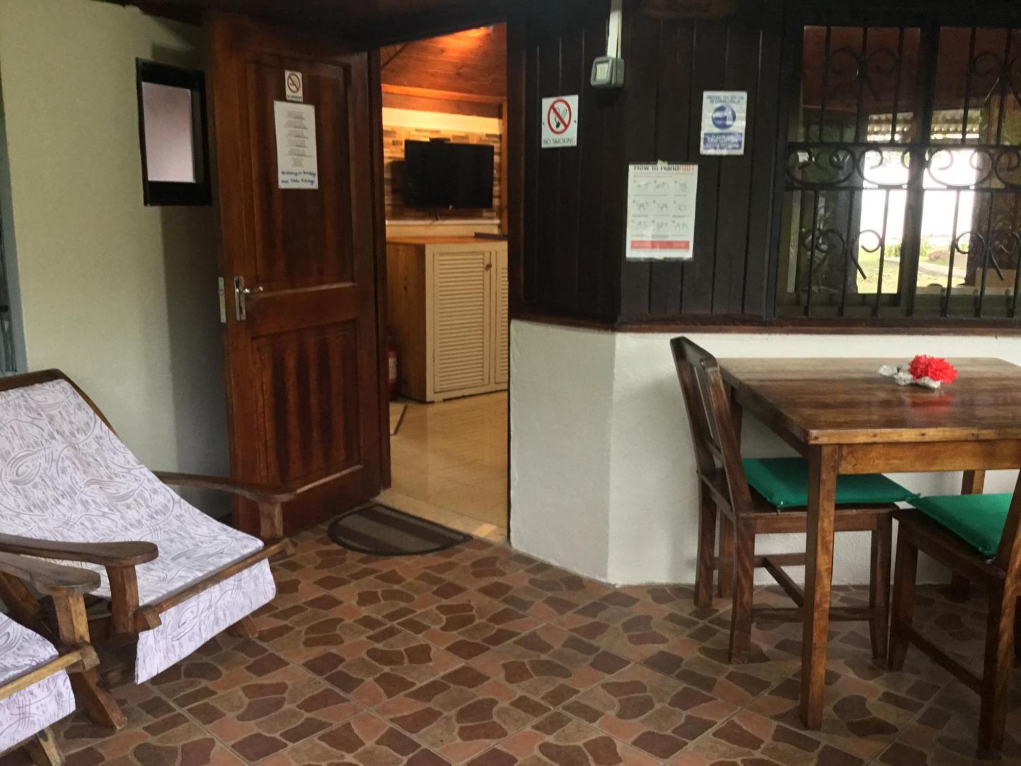 Amitie Chalets Praslin Grand Anse  Exterior photo