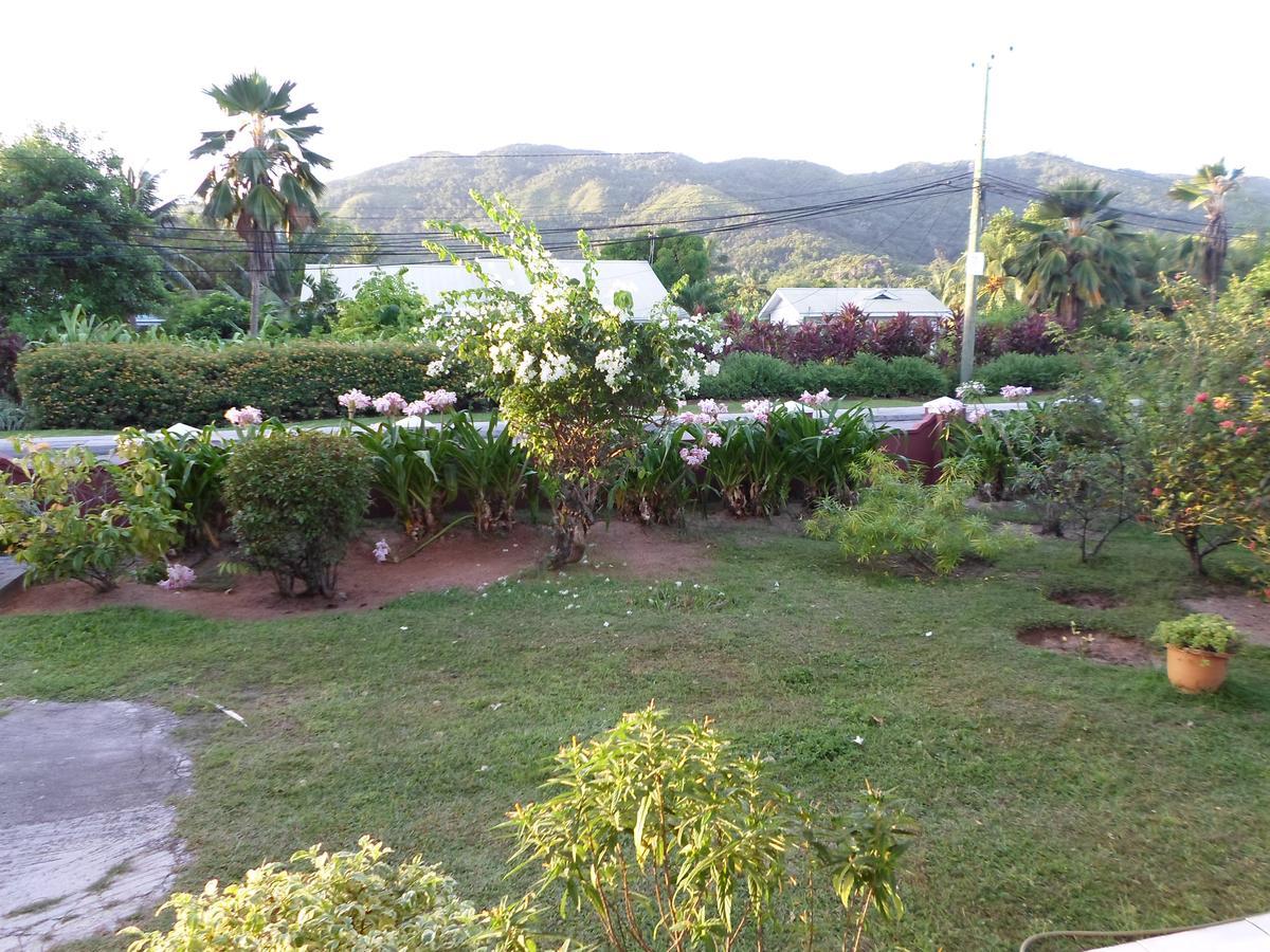 Amitie Chalets Praslin Grand Anse  Exterior photo